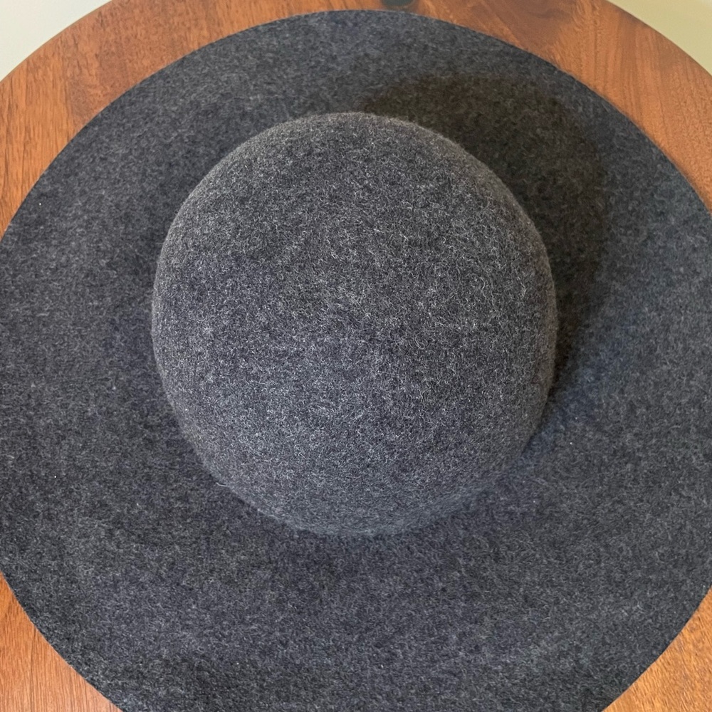 Gray Wool Hat - Picture 3 of 4